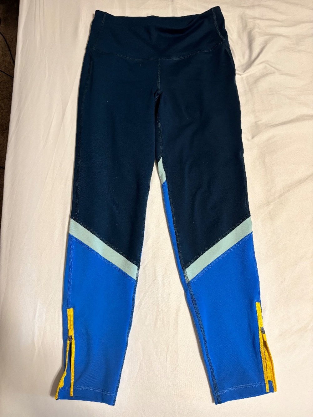 Old Navy Ankle Zip Leggings